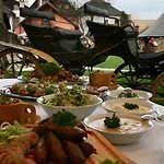 - Restaurant Sabato בית הארחה 3*