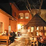 - Restaurant Sabato 3* פופראד