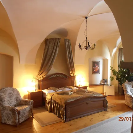 - Restaurant Sabato 3* ポプラト