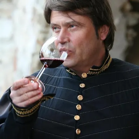 - Restaurant Sabato ゲストハウス