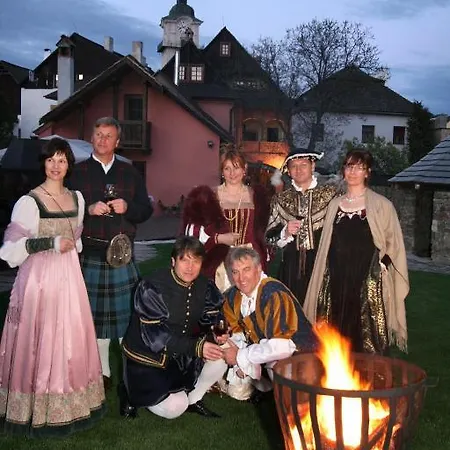 - Restaurant Sabato ゲストハウス ポプラト