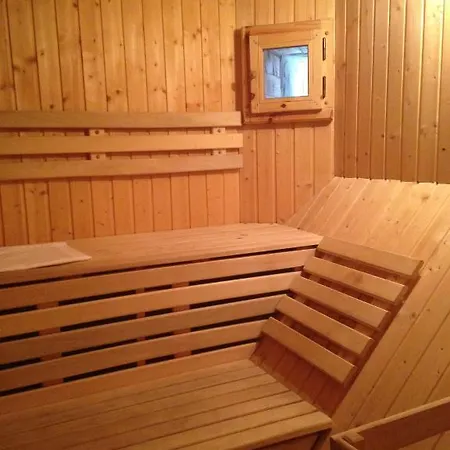 - Restaurant Sabato ゲストハウス ポプラト