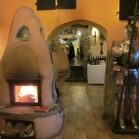 - Restaurant Sabato 3* بوبراد