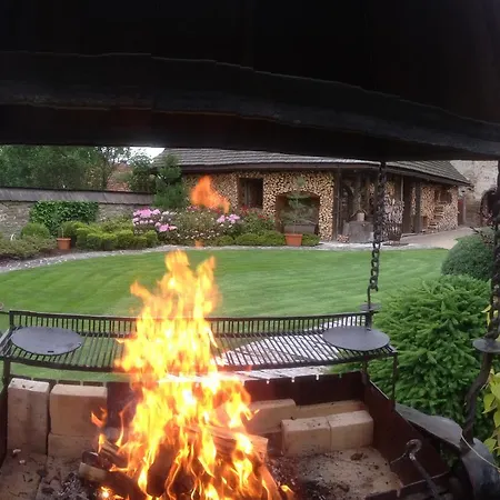 - Restaurant Sabato ゲストハウス 3*